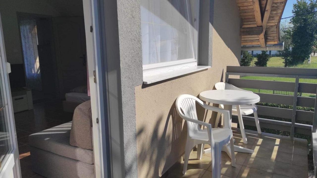 Silence Apartmanhaz ザラカロシュ エクステリア 写真