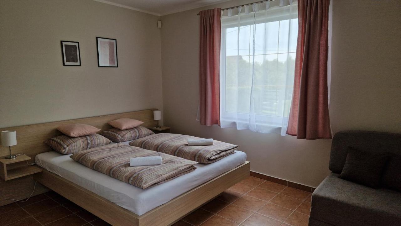Silence Apartmanhaz ザラカロシュ エクステリア 写真